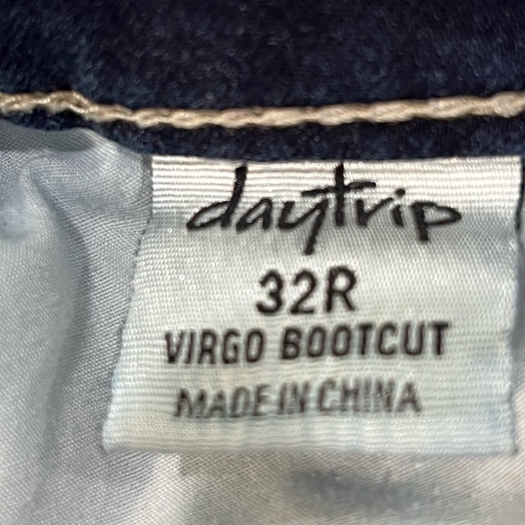Daytrip jeans from Buckle size 32 - Picture 9 of 9